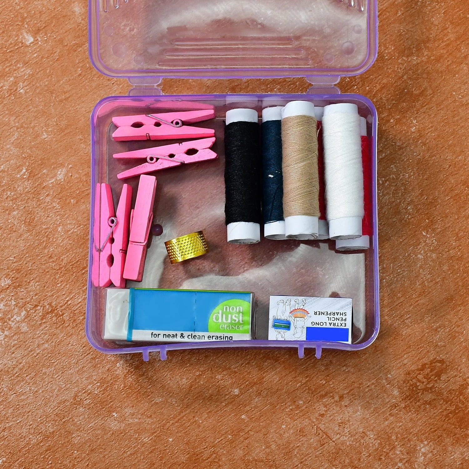 2004 plastic container used for storing things and stuffs and can also be used in any kind of places. DeoDap