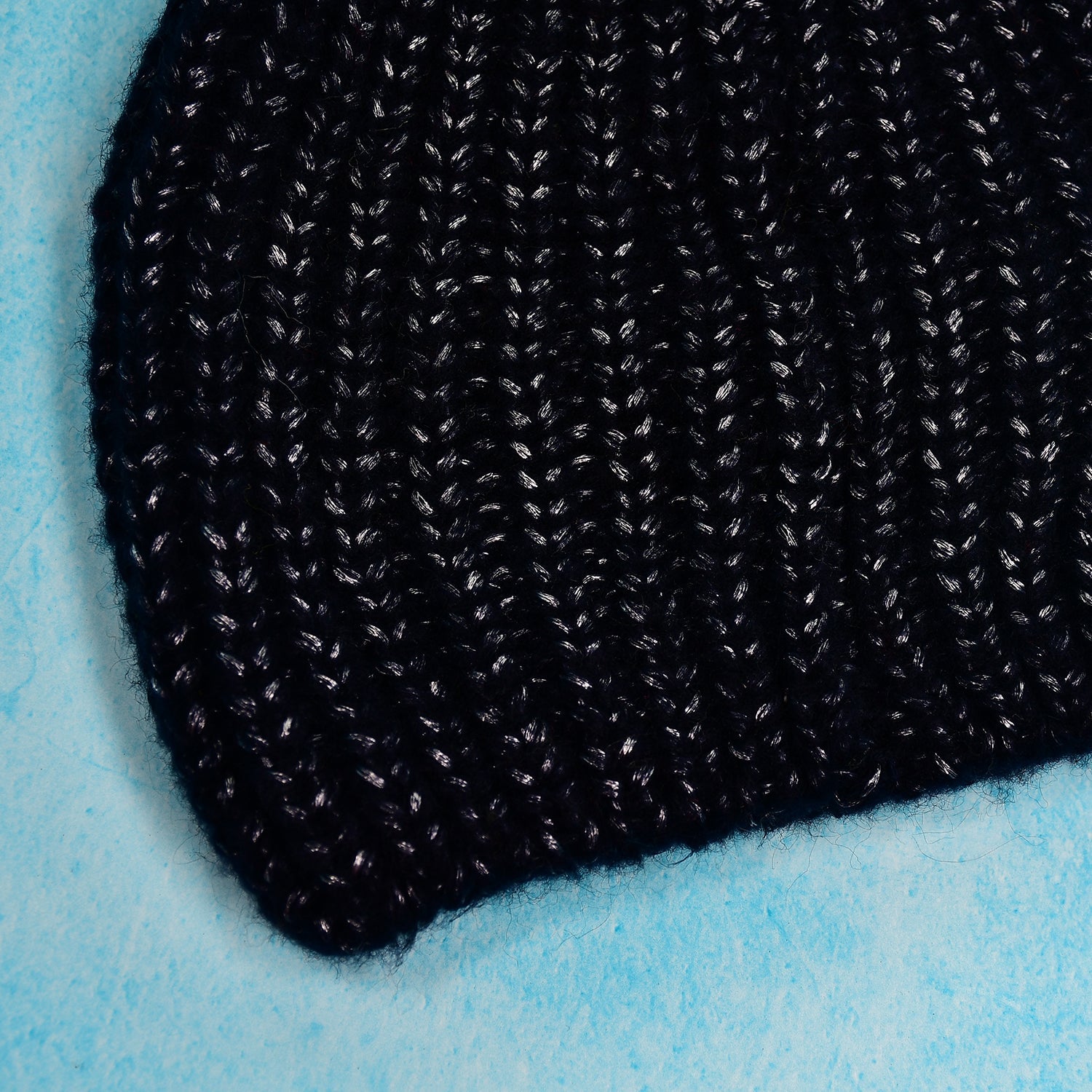 6344 Men's and Women's Skull Slouchy Winter Woolen Knitted Black Inside Fur Beanie Cap. DeoDap